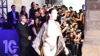 Alejandra Guilmant proudly shows her large naturals on the runway