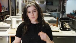 Nice-looking Gals: Claire Saffitz (aka Pastry Chef Attempts To Make Gourmet...