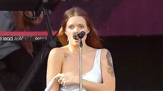 Public Flashing: Tove Lo at a concert