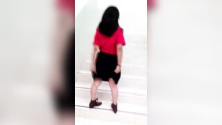 Public Flashing: Taken on the stairs of a mall