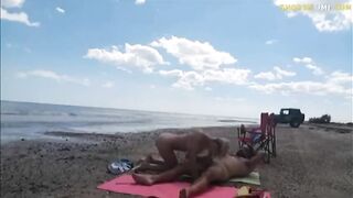 Curious naked guests on the beach. - Public Sex