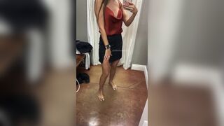 Let’s knock sex in a dressing room off of your bucket list - Small Girls