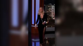 Brie Larson - Jimmy Kimmel Live