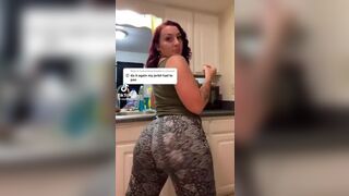 That jiggle sum else - Girls In Flare Pants