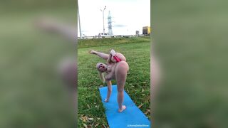 I love to stretch and masturbate in public - Girls With Toys