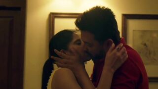 Sai tamhankar - sex scene in Samantar S2 on MXPlayer - Glam Actress