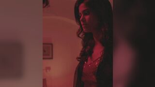 Aaditi pohankar -  Introduction grope scene - Glam Actress