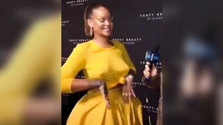 Celebrities: Rihanna strutting on the red carpet