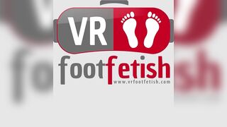 VrFootFetish.com: Goddess Ambra gives you a proper foot tease in her bedroom