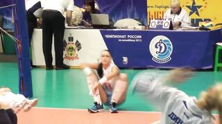 Nataliya Goncharova warms up