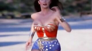 Lynda Carter as Wonder Woman -- 1975-1979 -- Oh, that bounce - Old School
