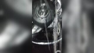 Pee: Mad ghetto bitch piddles all over her ex's GF's car