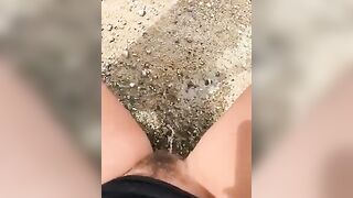 Pee: Phoenix Marie pissing, making pleasure of fake squirters
