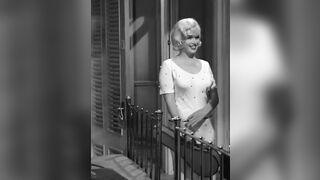 Marilyn Monroe in Some Like it Hot, 1959. - Pokies
